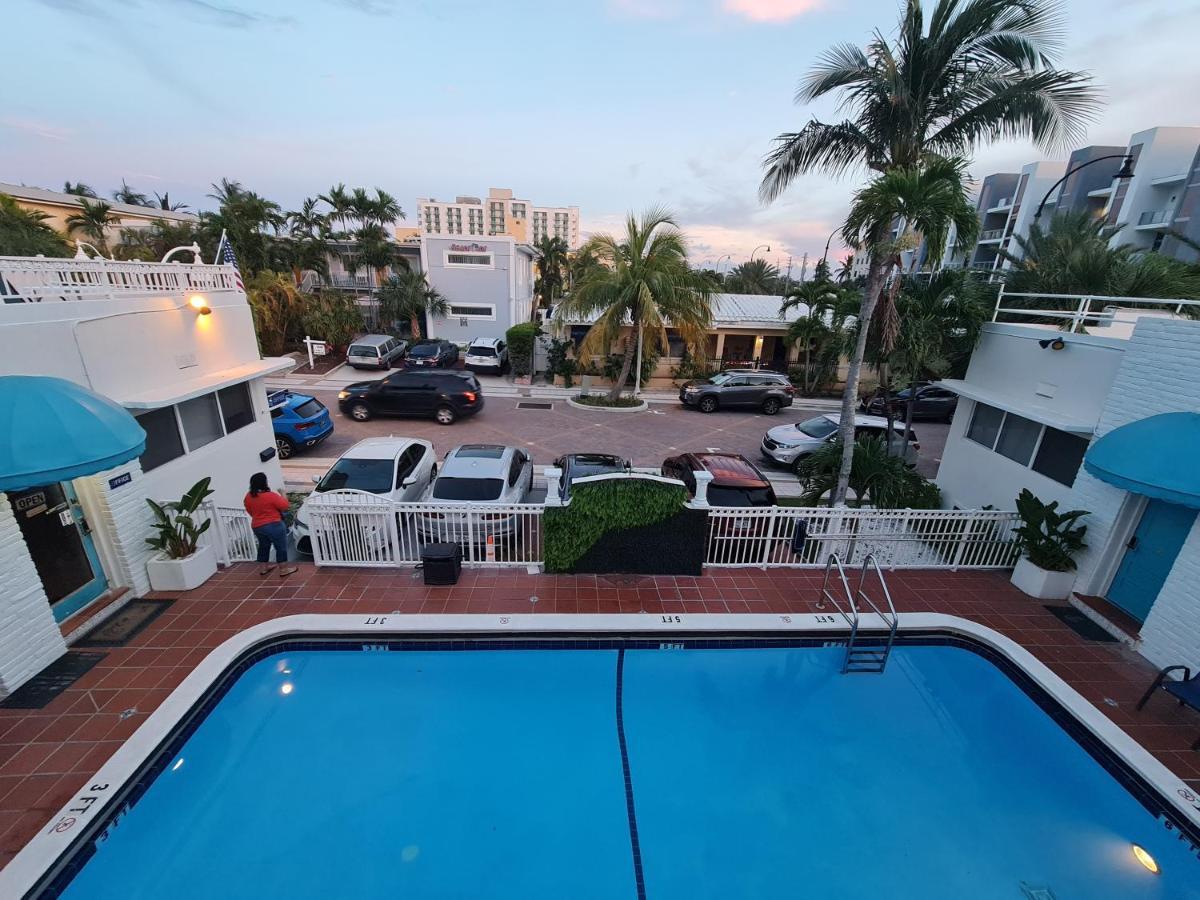 Pousada Suites Hollywood Luaran gambar
