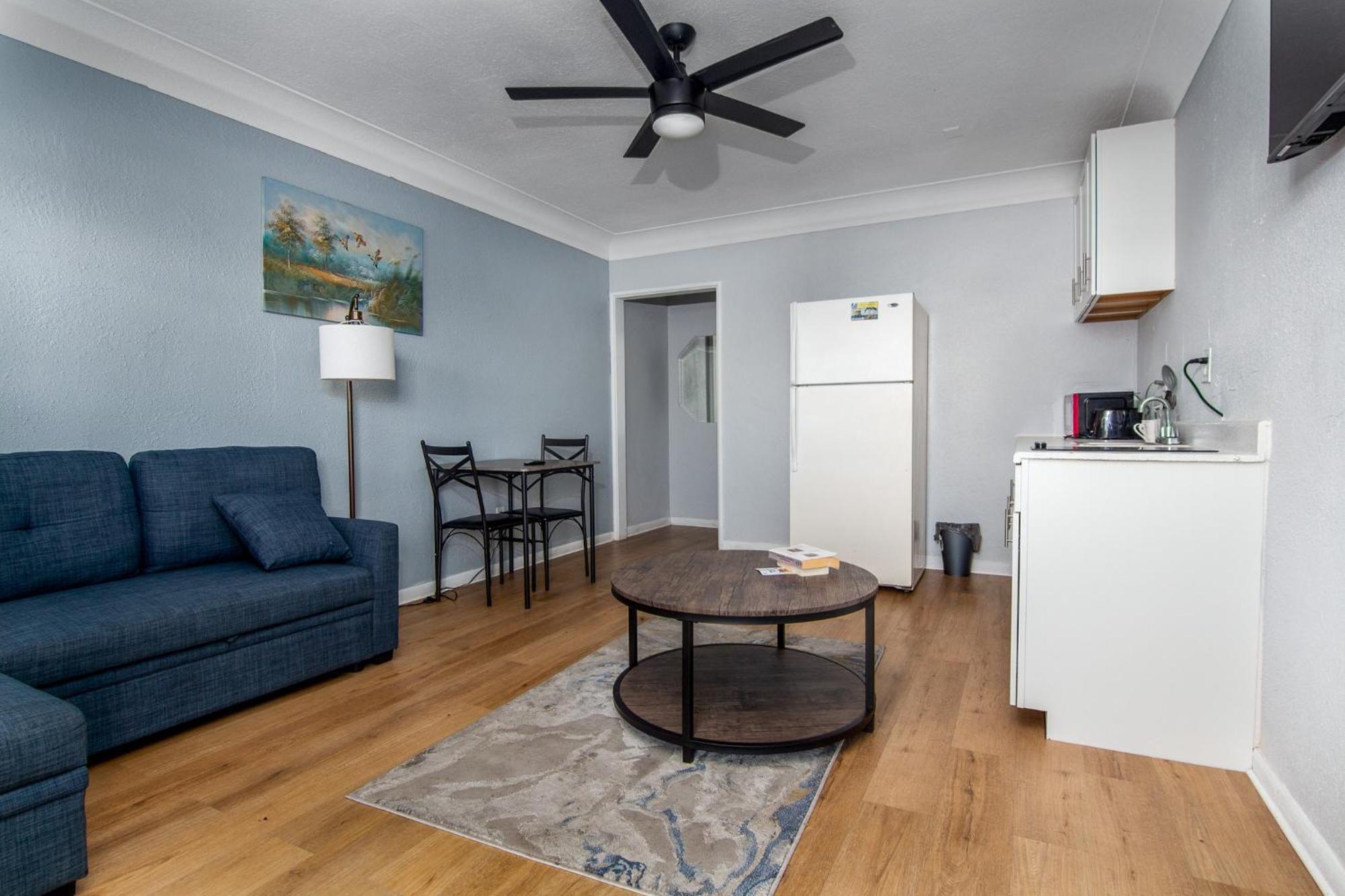 Pousada Suites Hollywood Luaran gambar