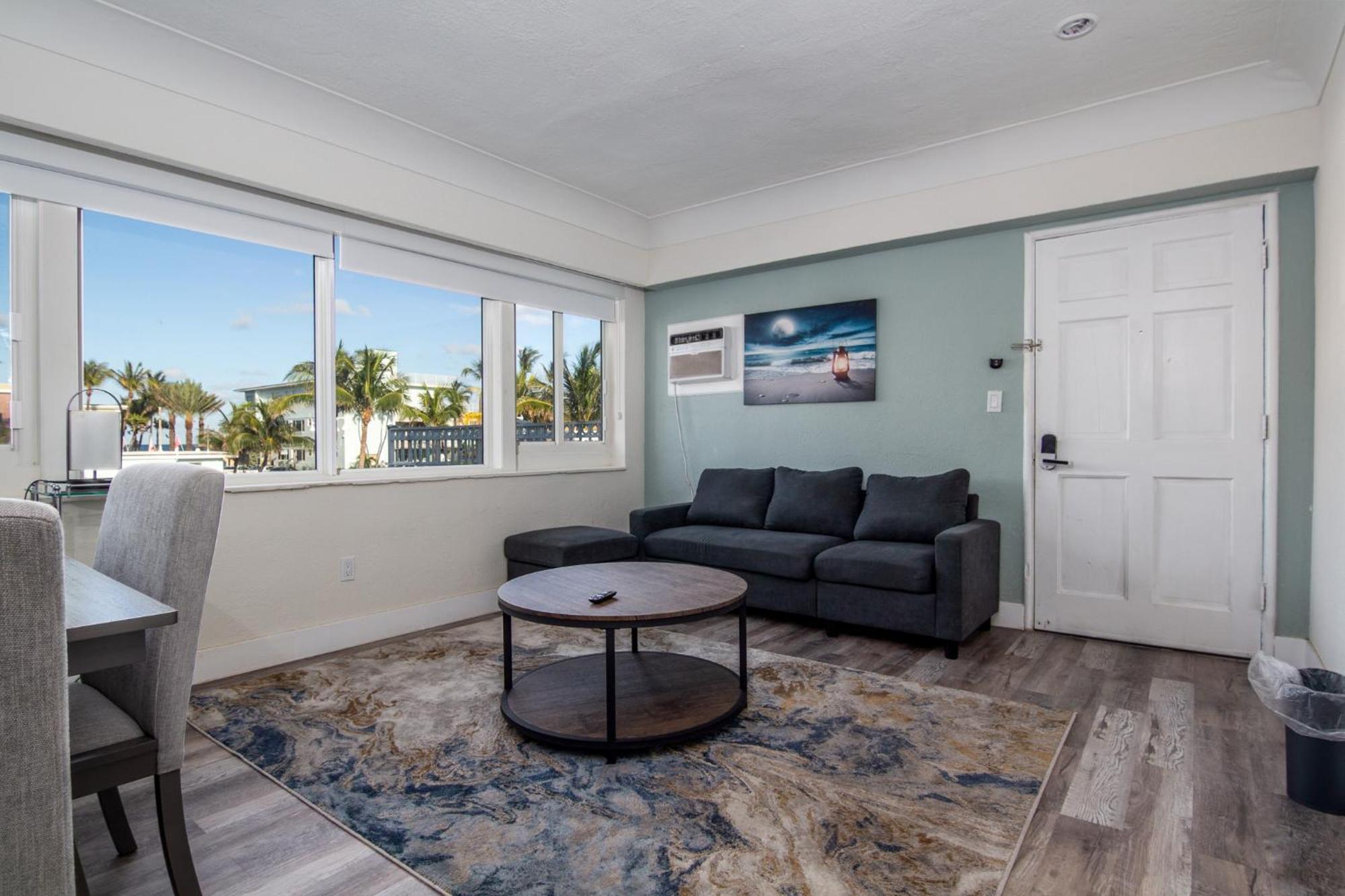 Pousada Suites Hollywood Luaran gambar