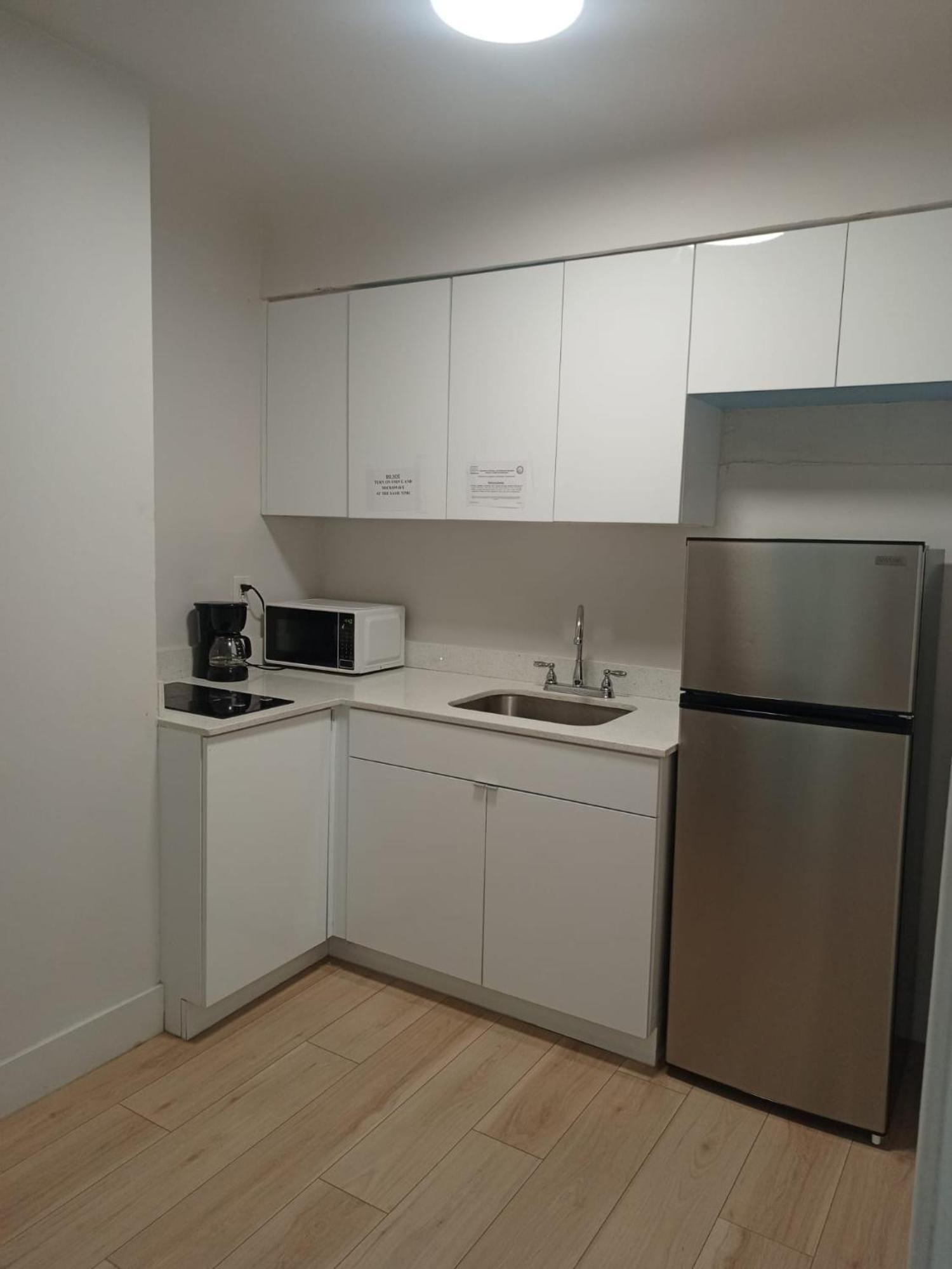 Pousada Suites Hollywood Luaran gambar
