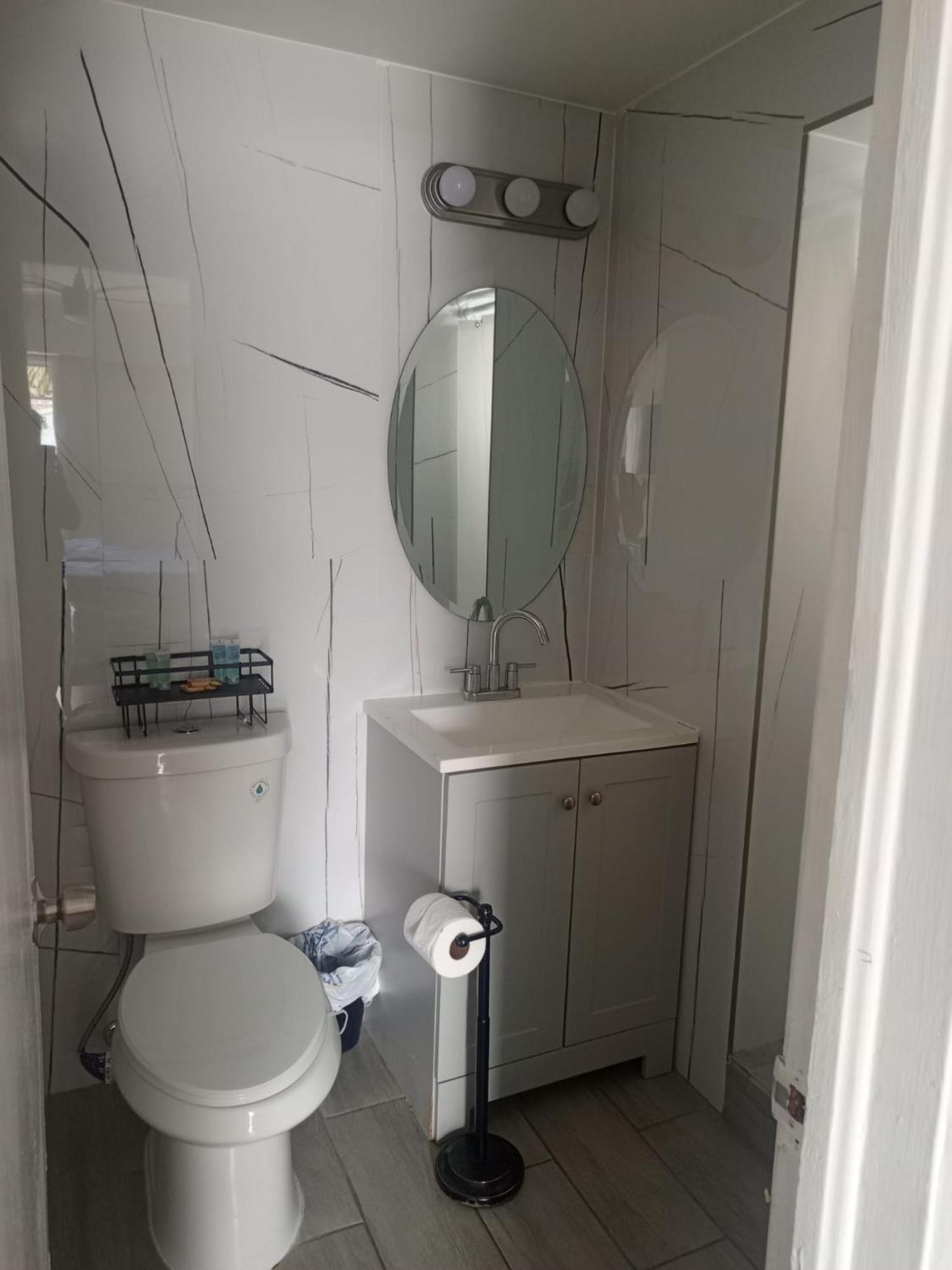 Pousada Suites Hollywood Luaran gambar